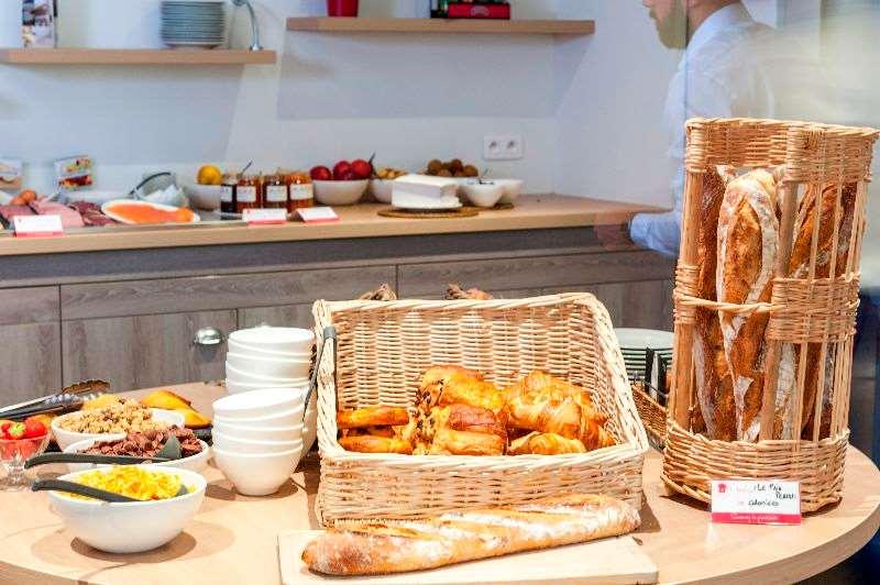 Brit Hotel Toulouse Colomiers - L'Esplanade Restaurang bild
