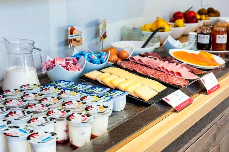 Brit Hotel Toulouse Colomiers - L'Esplanade Restaurang bild