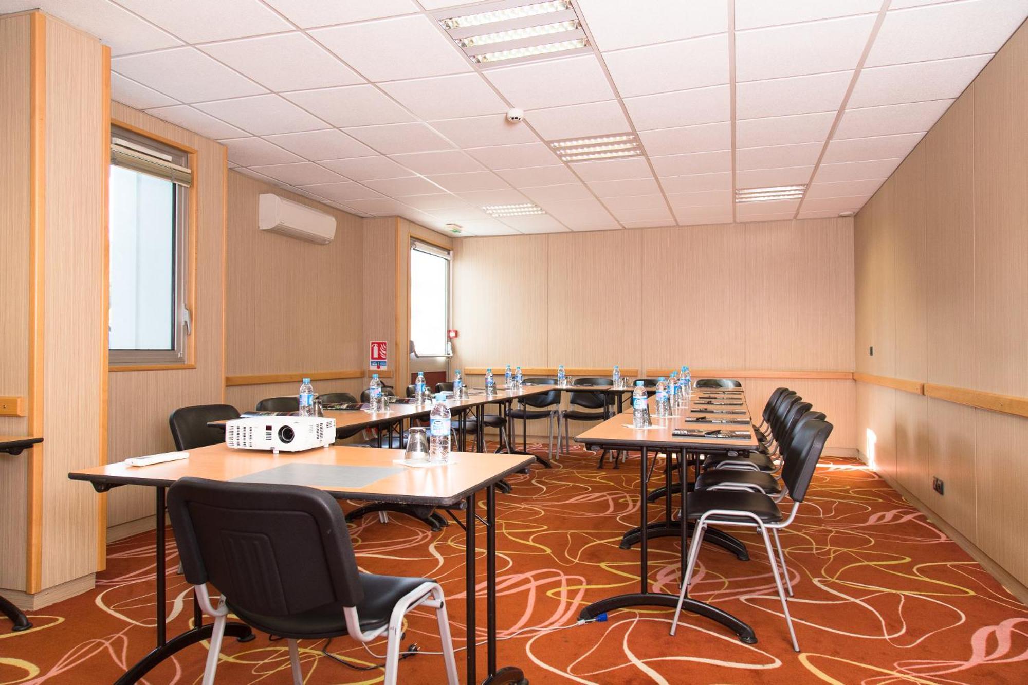 Brit Hotel Toulouse Colomiers - L'Esplanade Exteriör bild