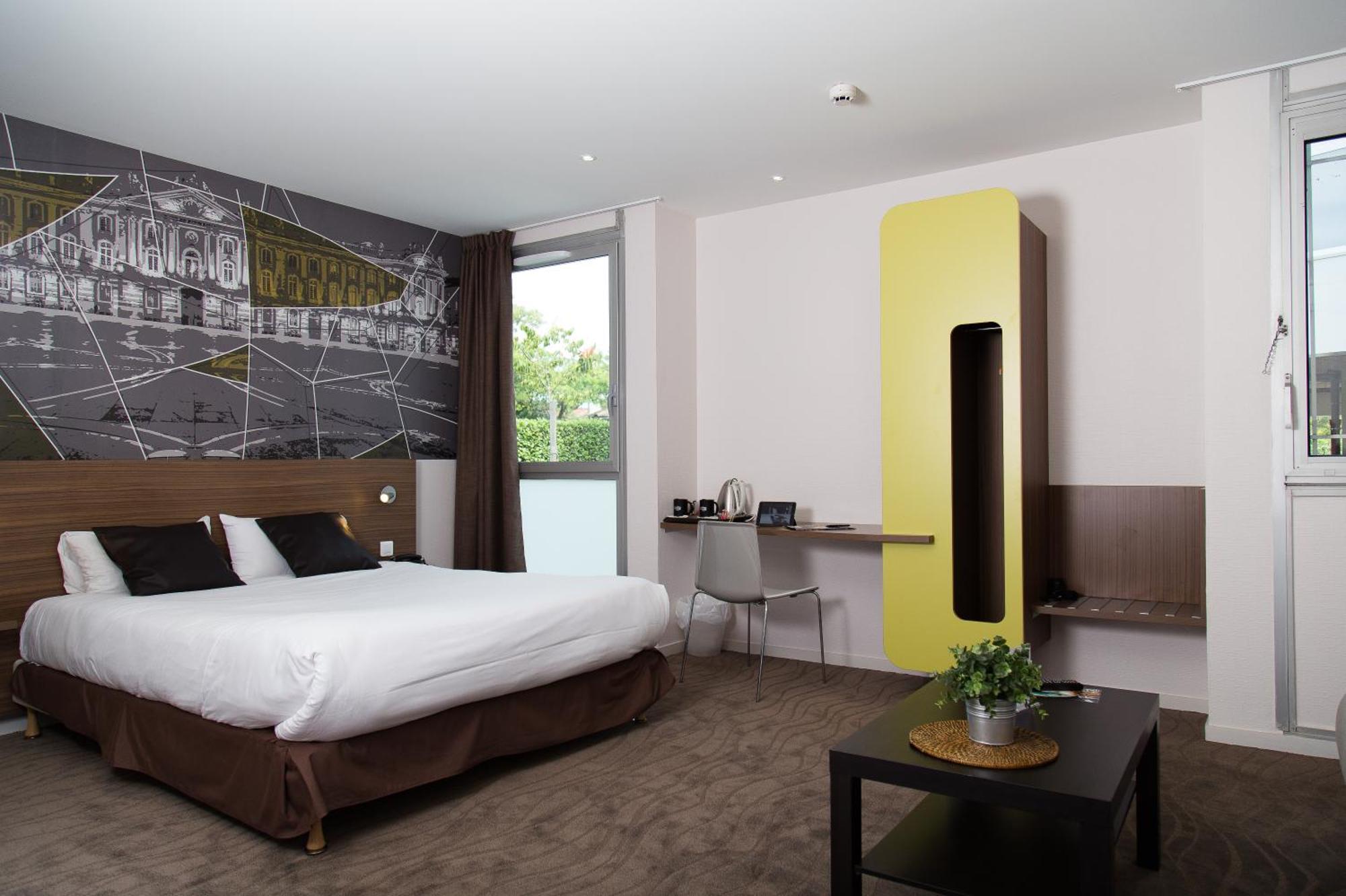 Brit Hotel Toulouse Colomiers - L'Esplanade Exteriör bild