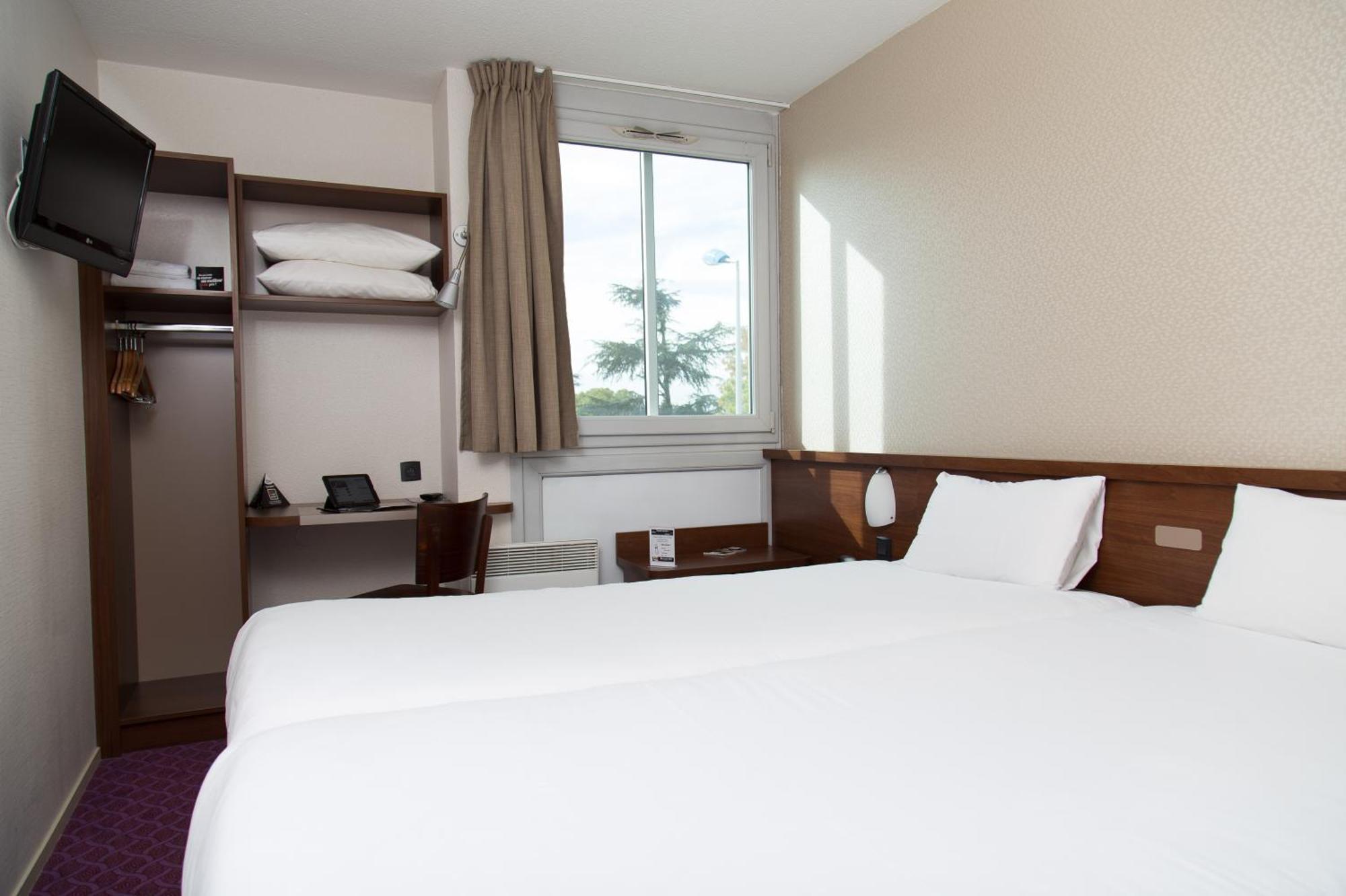 Brit Hotel Toulouse Colomiers - L'Esplanade Exteriör bild